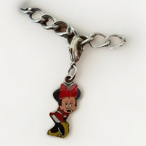 Disney Vintage Minnie‎ Mouse Charm Hands Behind Back Enamel Charm Clasp